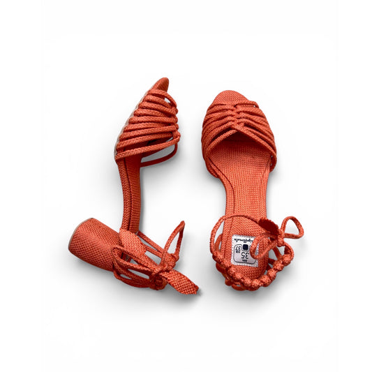 Sandália Trança Verão Cor Tangirina Salto Bloco Altura 5,5 cm n.35