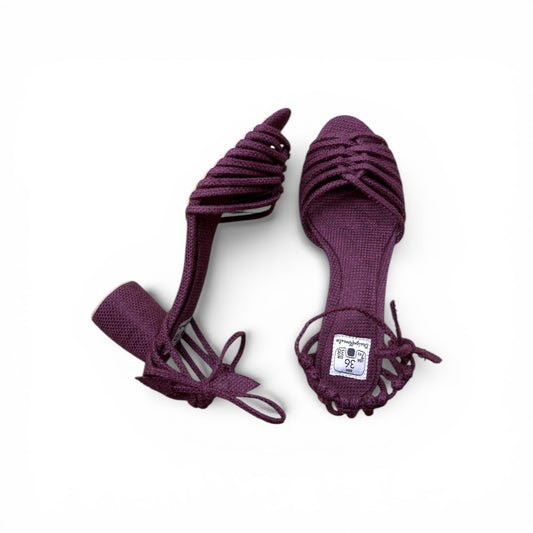 Sandália Trança Verão Cor Beterraba Salto Bloco Altura 5,5 cm n.36