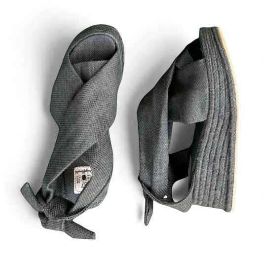 Sandália Japa2 Cor Chumbo Monocromática n.37