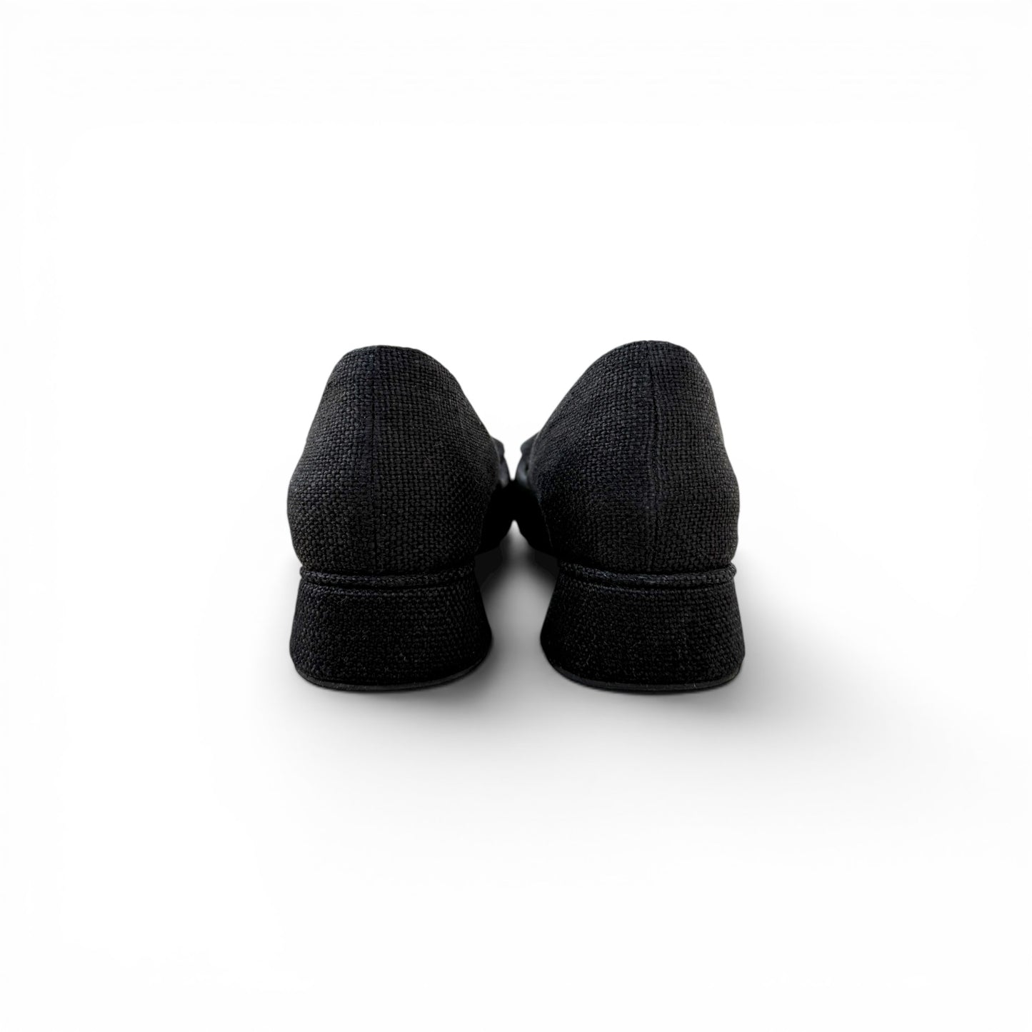 Sapato Beija-Flor Cor Black Salto Gota Altura 3 cm