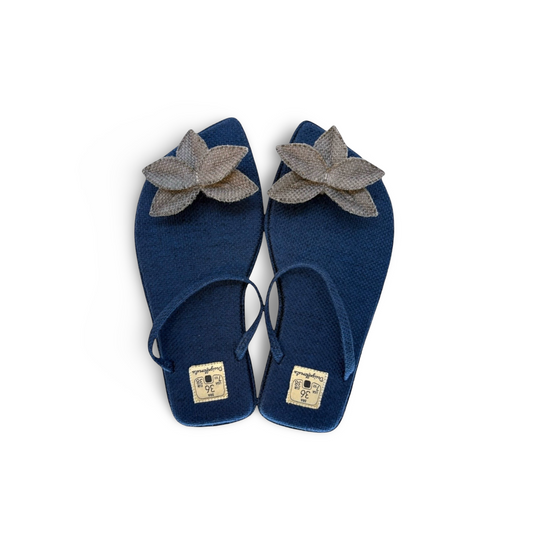 Sandália Jasmim Marinho Flor Prata n.36