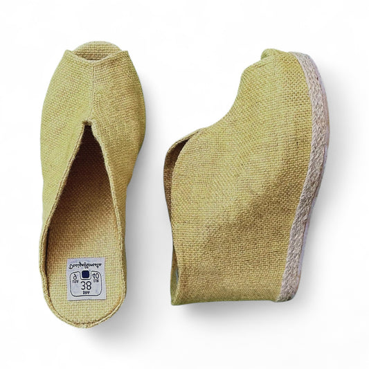 Tamanco Tulipa Salto 10 cm Cor Amarelo Ouro n.38